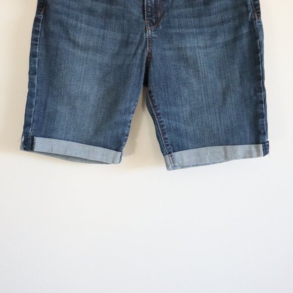 Levi's Women's M/L Blue‎ Denim Bermuda Denizen Stretch Pocket Jeans Shorts - Picture 8 of 12